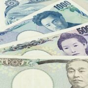 USD/JPY Pulls Back Off Session Highs to Trade at About 134.105